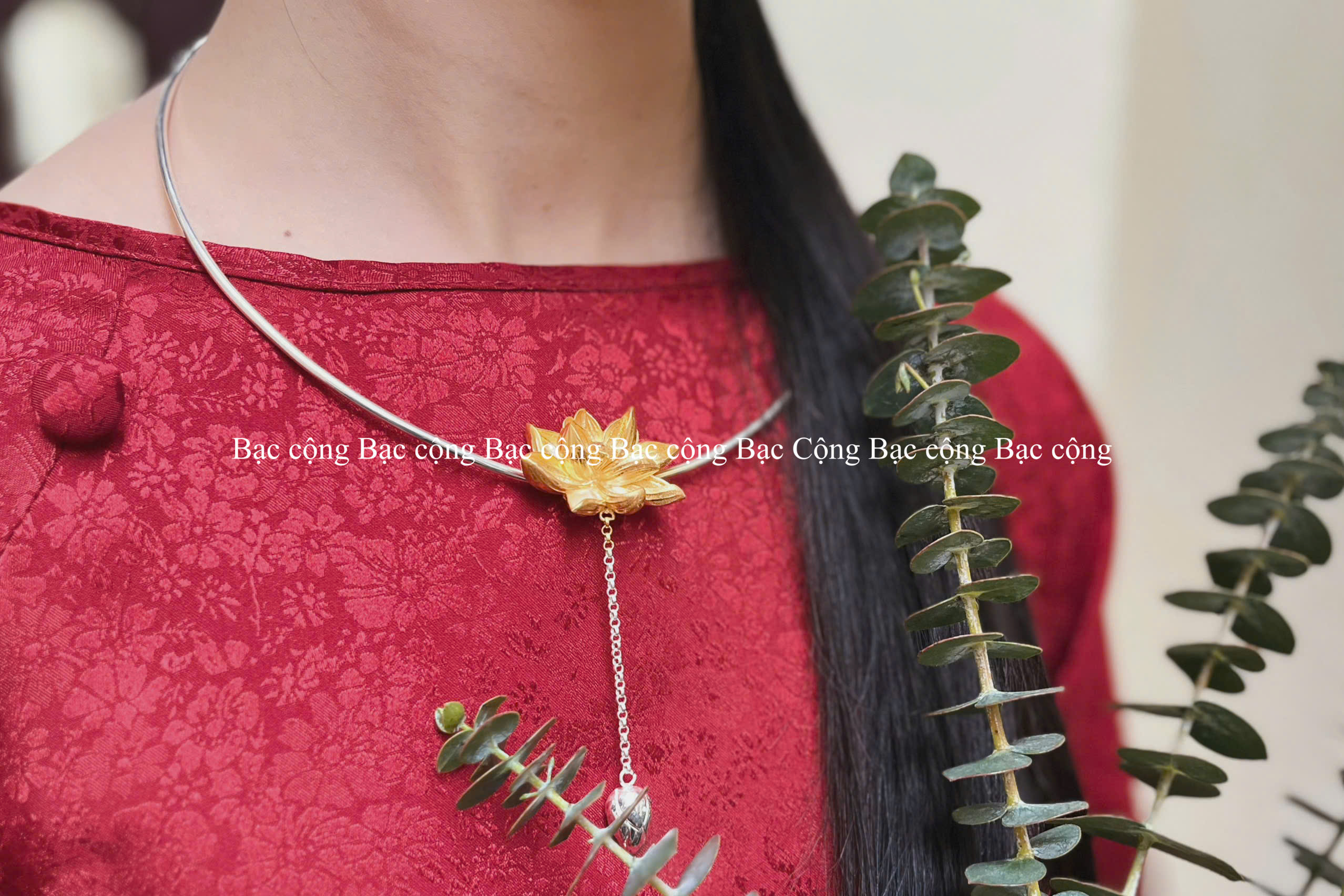 KC29 Kiềng cổ bạc Sen giọt nhuỵ nước
