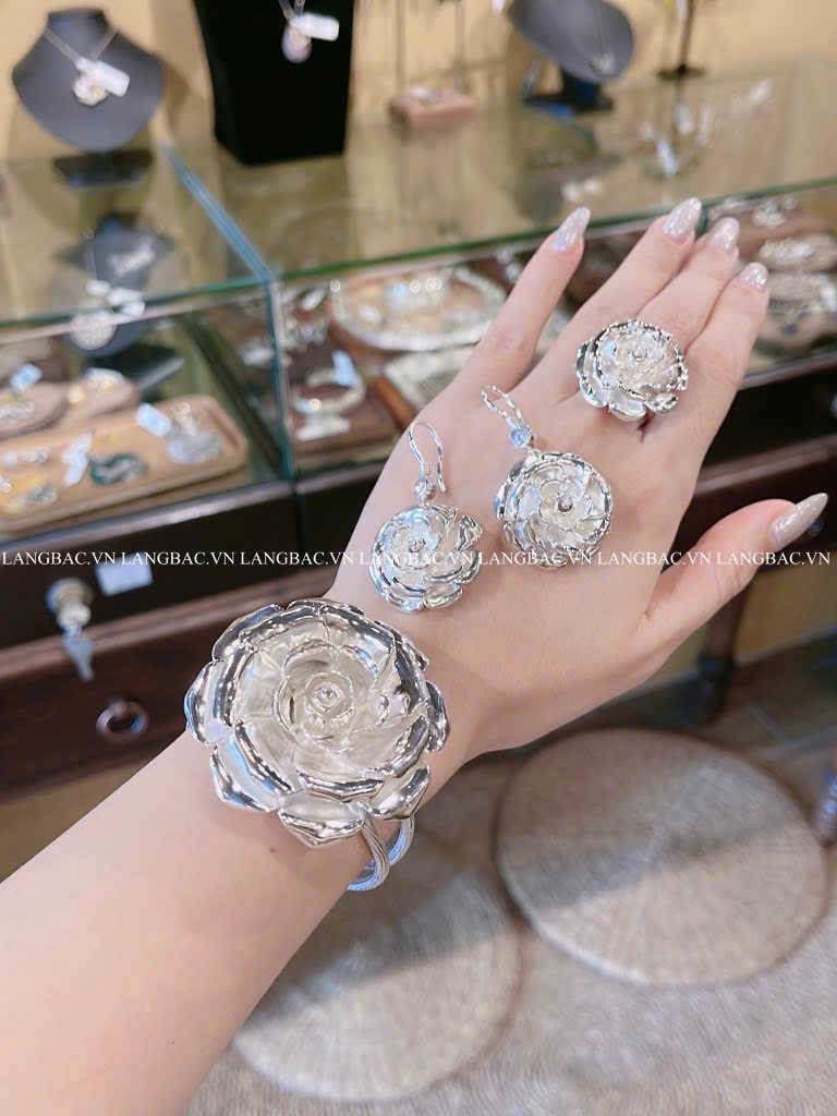 Bộ sản phẩm bạc ta Hoa Hồng bạc nguyên chất hàng chế tác tác độc bản