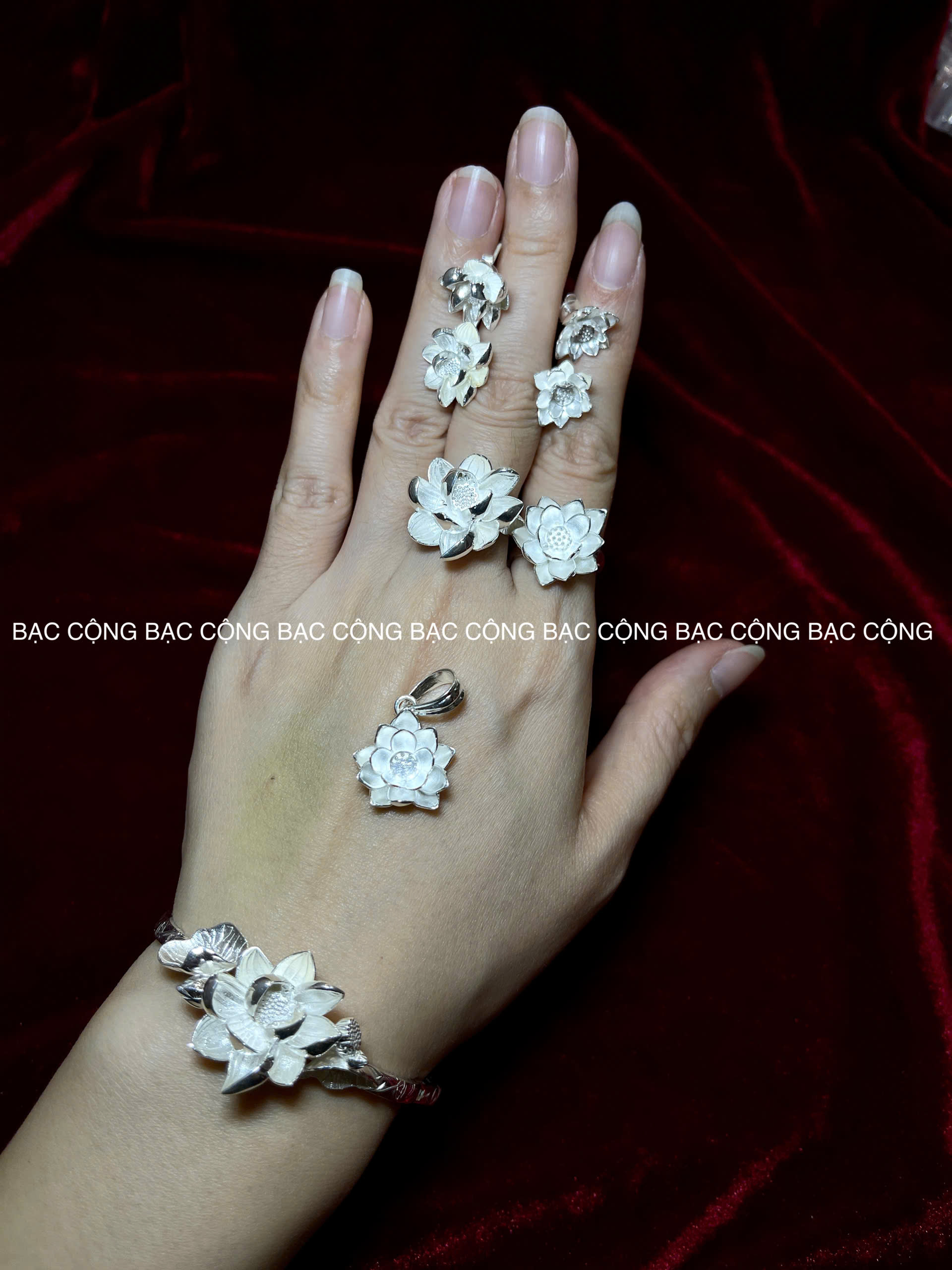 Kiềng hoa sen bạc nguyên chất s99