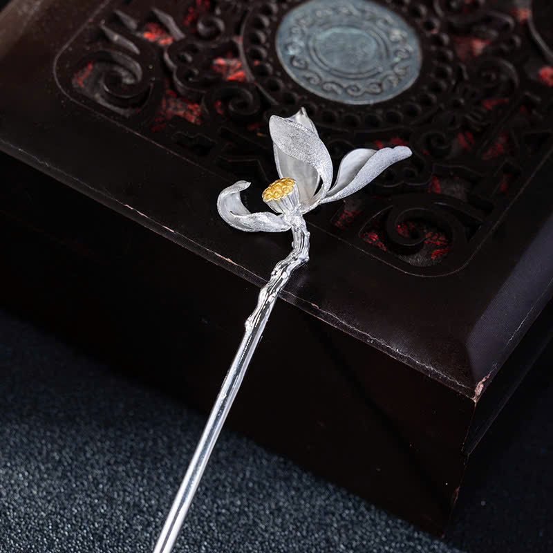 Trâm bạc cánh sen nở