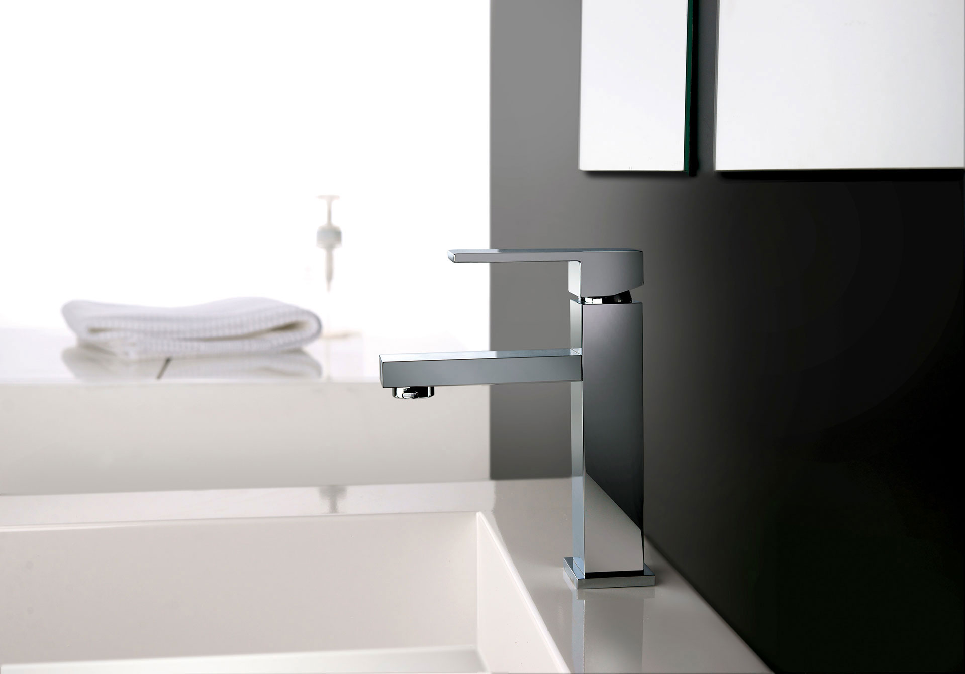 Vòi chậu lavabo I Crolla Slim 49028CR