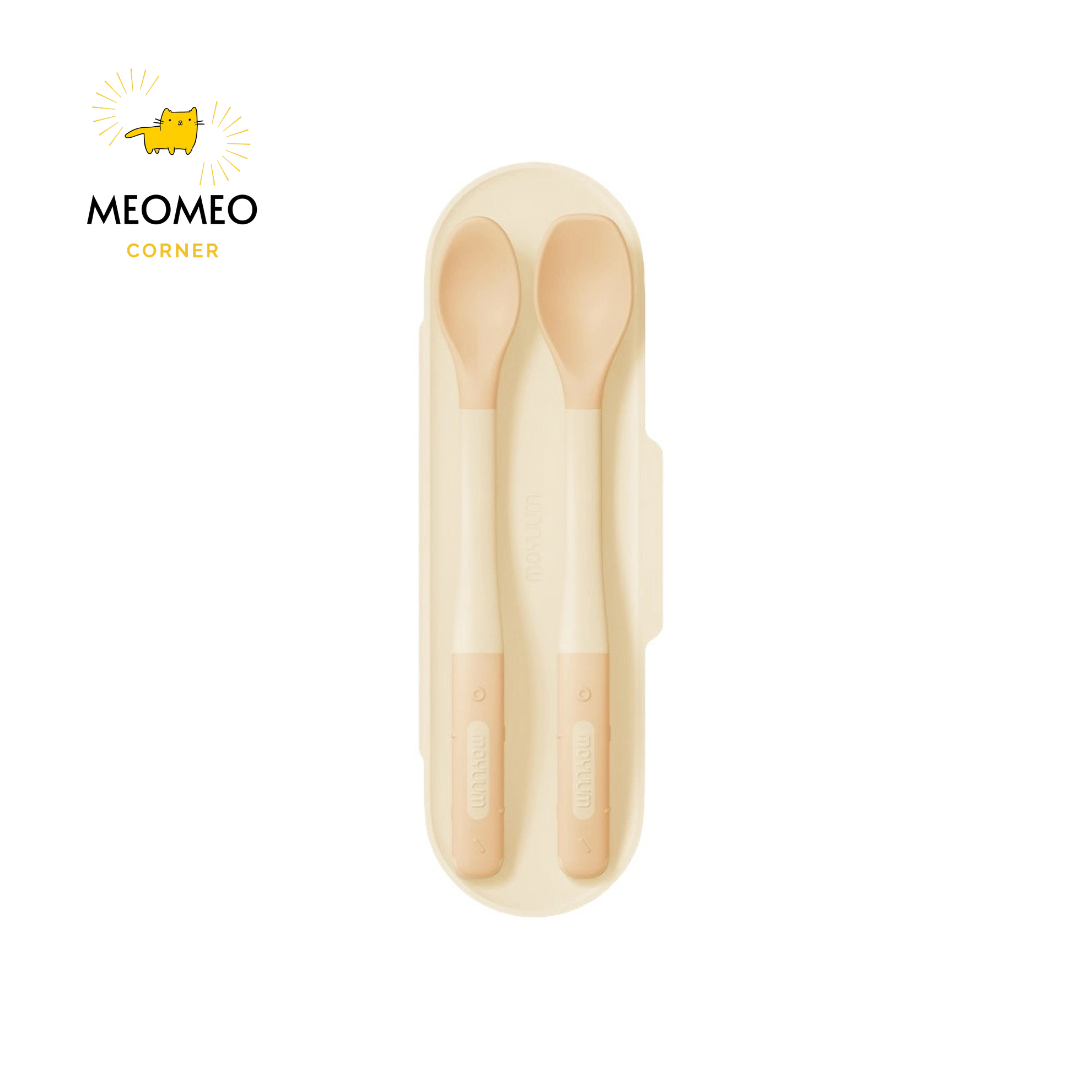 Bộ 2 Thìa Ăn Dặm Moyuum Silicon Level 1 & 2 Kèm Hộp Đựng
