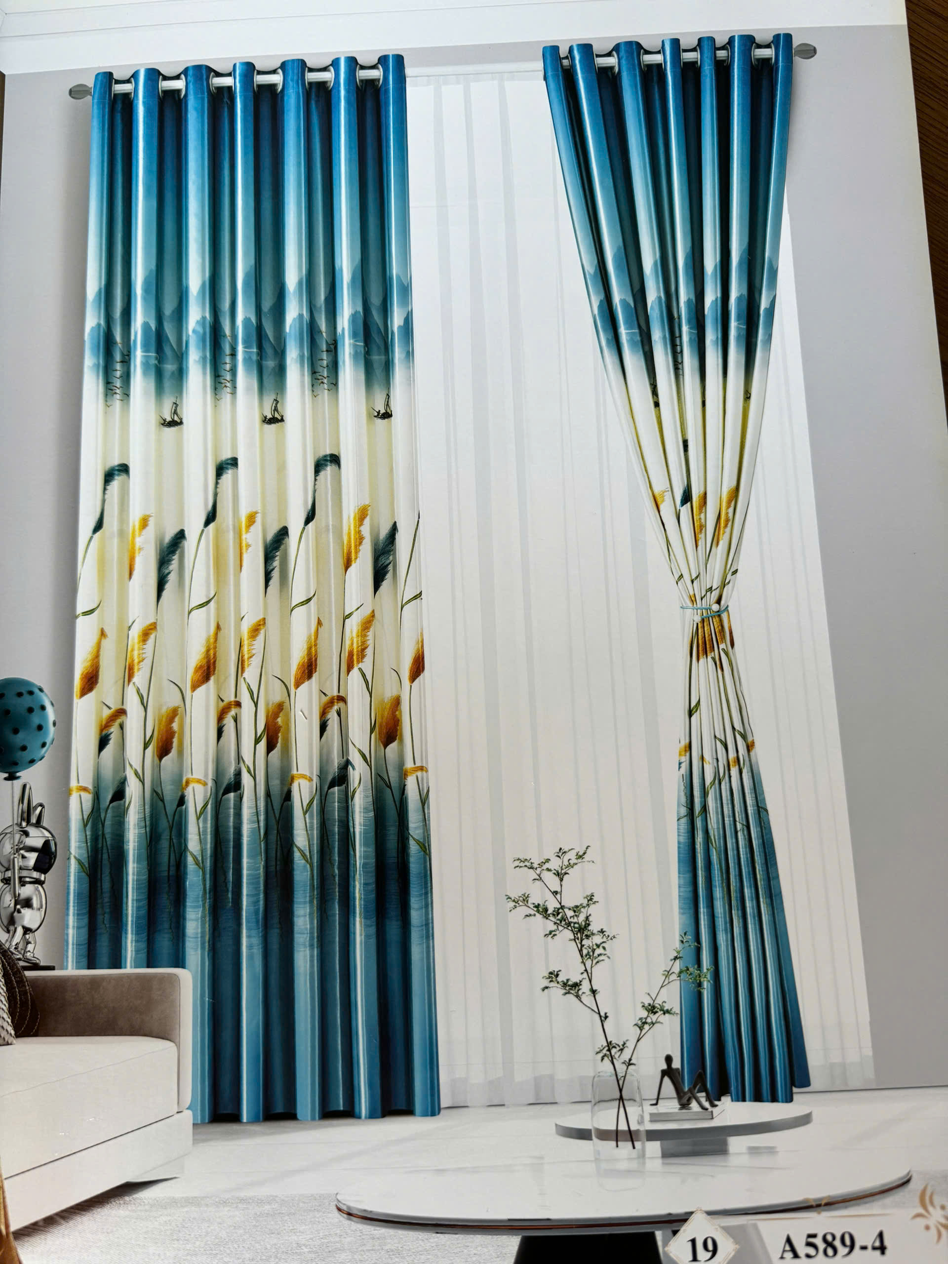 Rèm Vải Gấm Hoa Văn