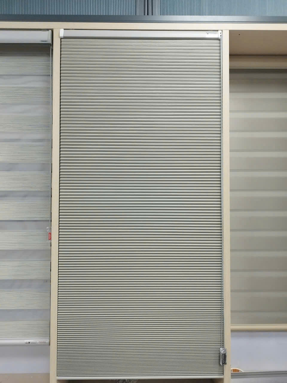 Rèm Tổ Ong Kéo Dây