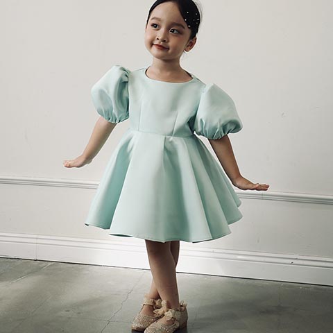 Đầm dạ hội tay phồng