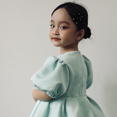 Đầm dạ hội tay phồng