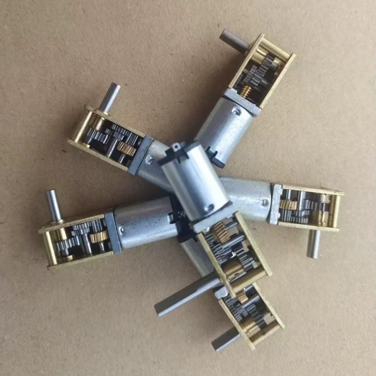 Động cơ giảm tốc 1218 N20 trục ngang