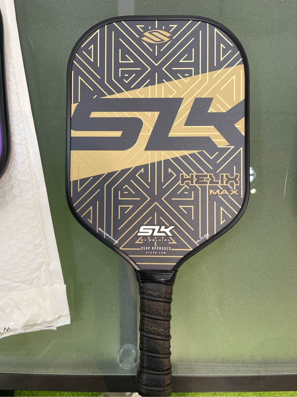 VP SLK Helix max 04