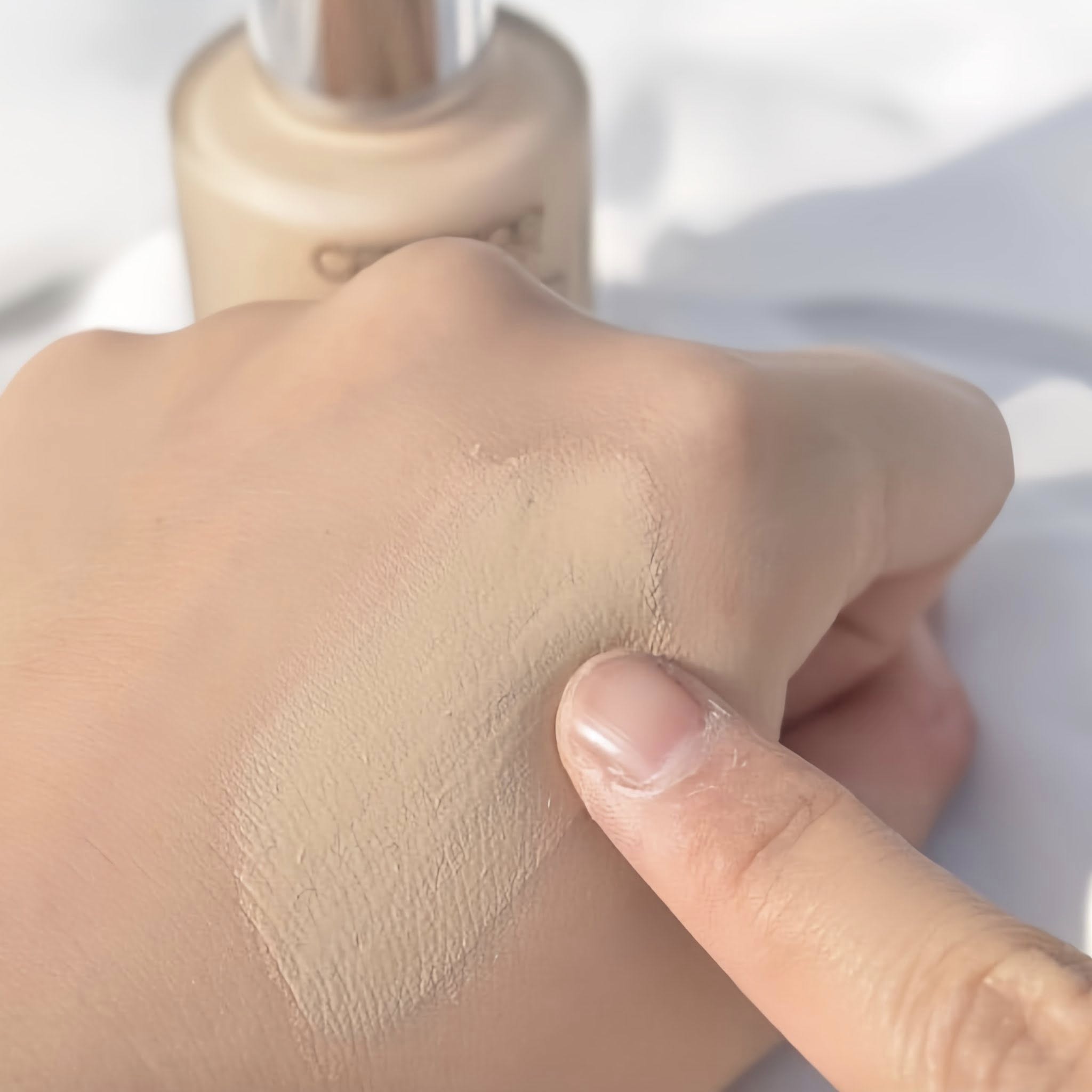 Kem nền kiềm dầu catrice hd liquid coverage foundation 24h che phủ tốt 30ml