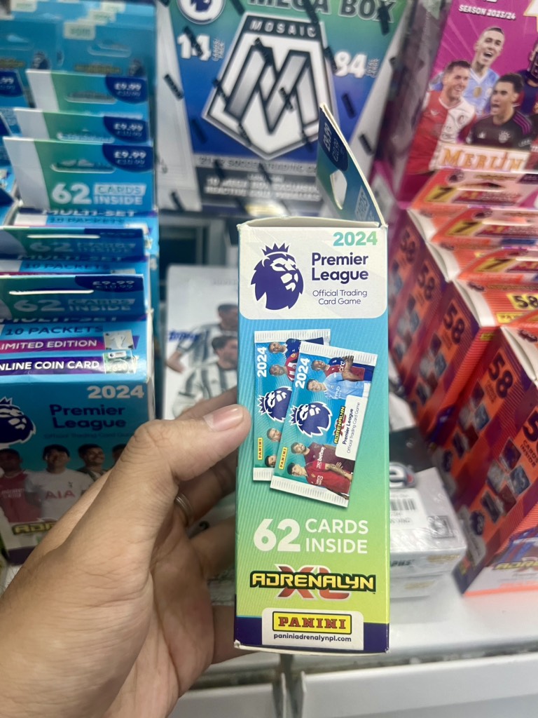 Hộp thẻ Panini Adrenalyn XL EPL Multi Set 2023/24