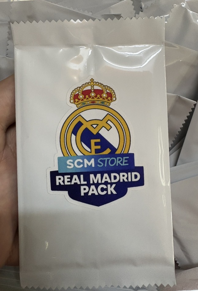 Gói thẻ bóng đá SCM REAL PACK 2025/26