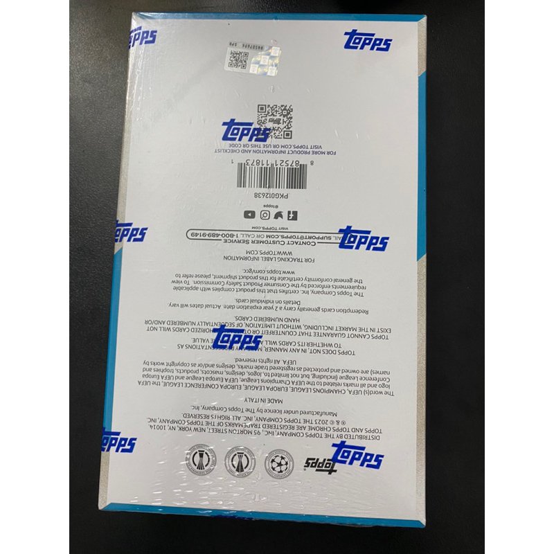 Hộp thẻ Topps Chrome UEFA Lite Hobby Box 2023/23