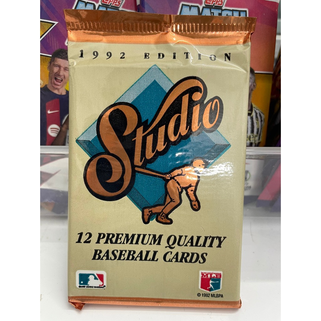 Gói thẻ Studio 1992 edition