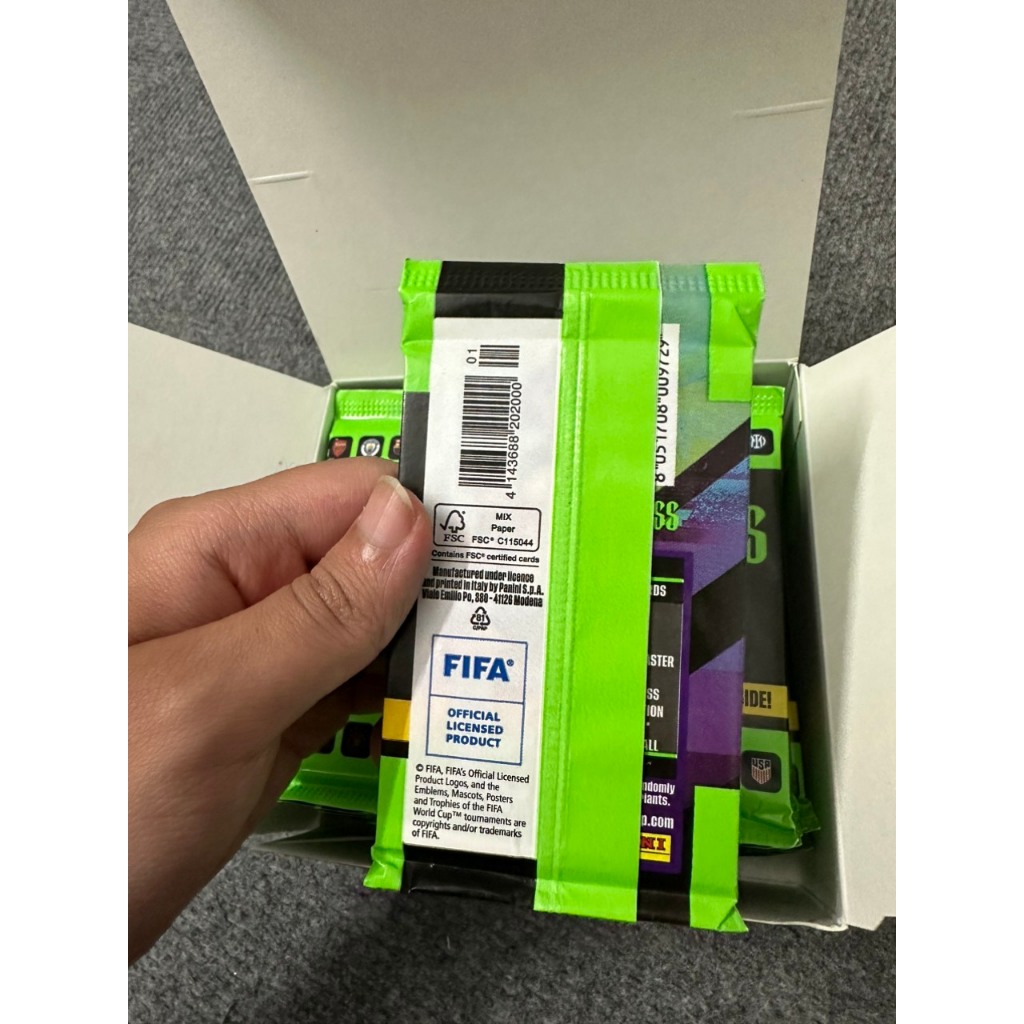 Gói thẻ bóng đá Panini Top Class Pure Football Pack 2024