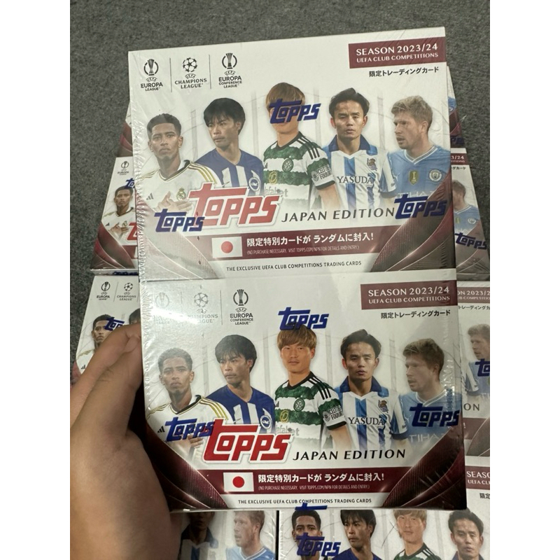 Hộp thẻ bóng đá Topps Japan UCC 2023/24