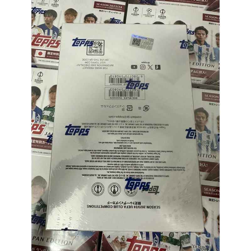 Hộp thẻ bóng đá Topps Japan UCC 2023/24