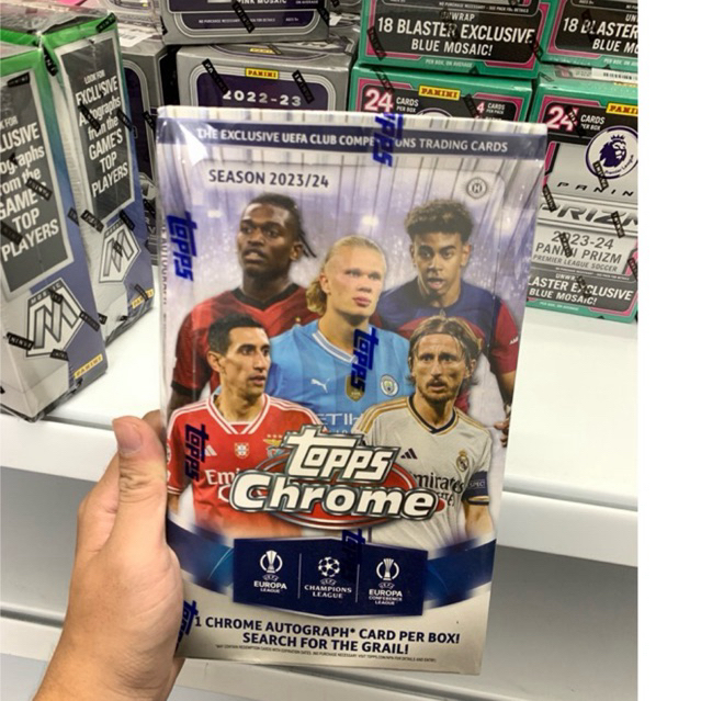 Hộp Thẻ Bóng Đá Topps Chrome UCC Hobby 2023/24 Box