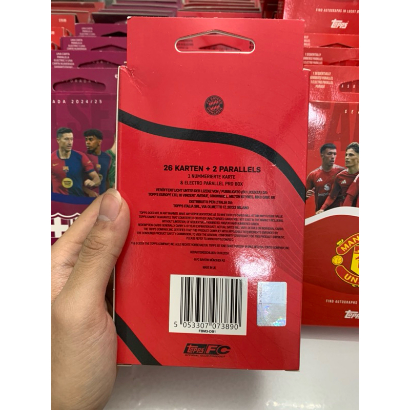 Hộp Thẻ Bóng Đá Fanset Bayern Munich mùa giải 24/25