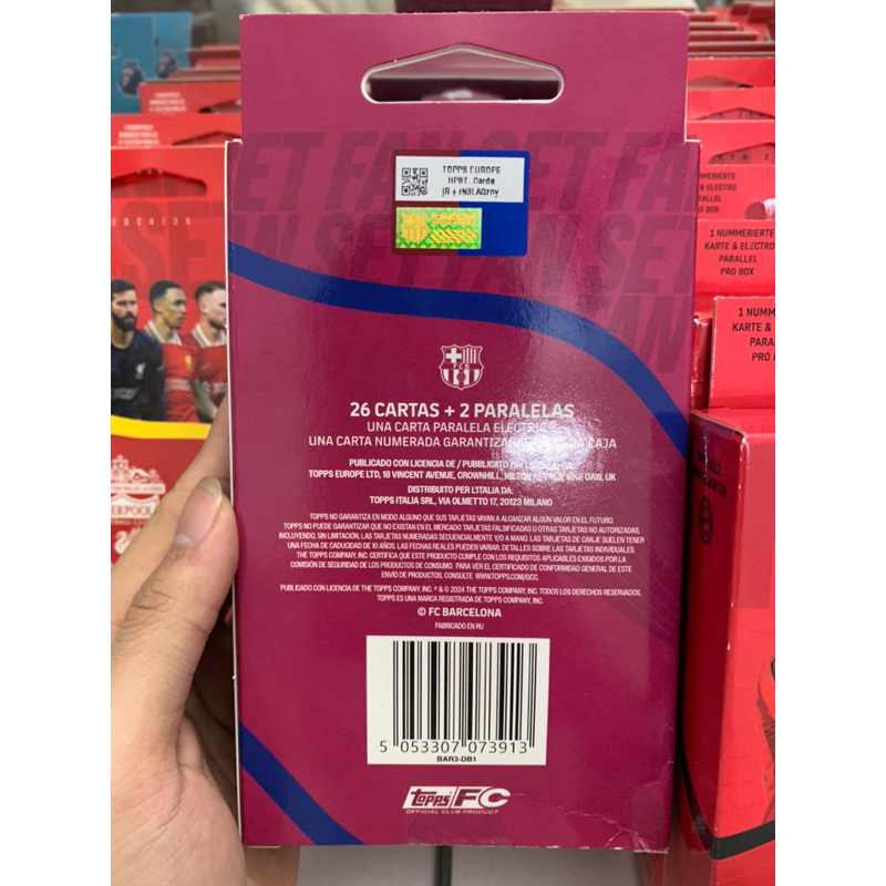 Hộp Thẻ Bóng Đá Fanset Barcelona mùa giải 24/25