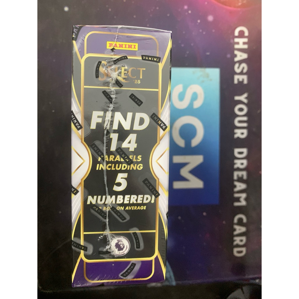 HỘP THẺ BÓNG ĐÁ PANINI SELECT EPL FIND 3 2024/25 HOBBY BOX