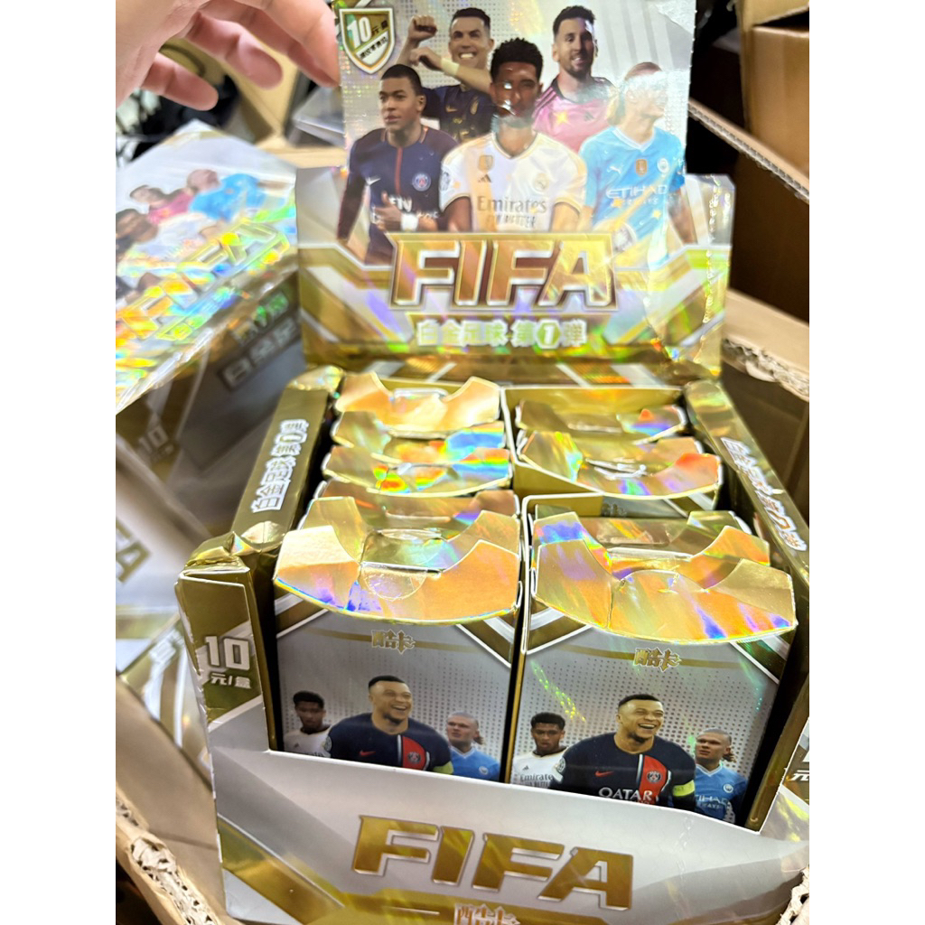 Hộp thẻ bóng đá 12 Mini Box 2024/25