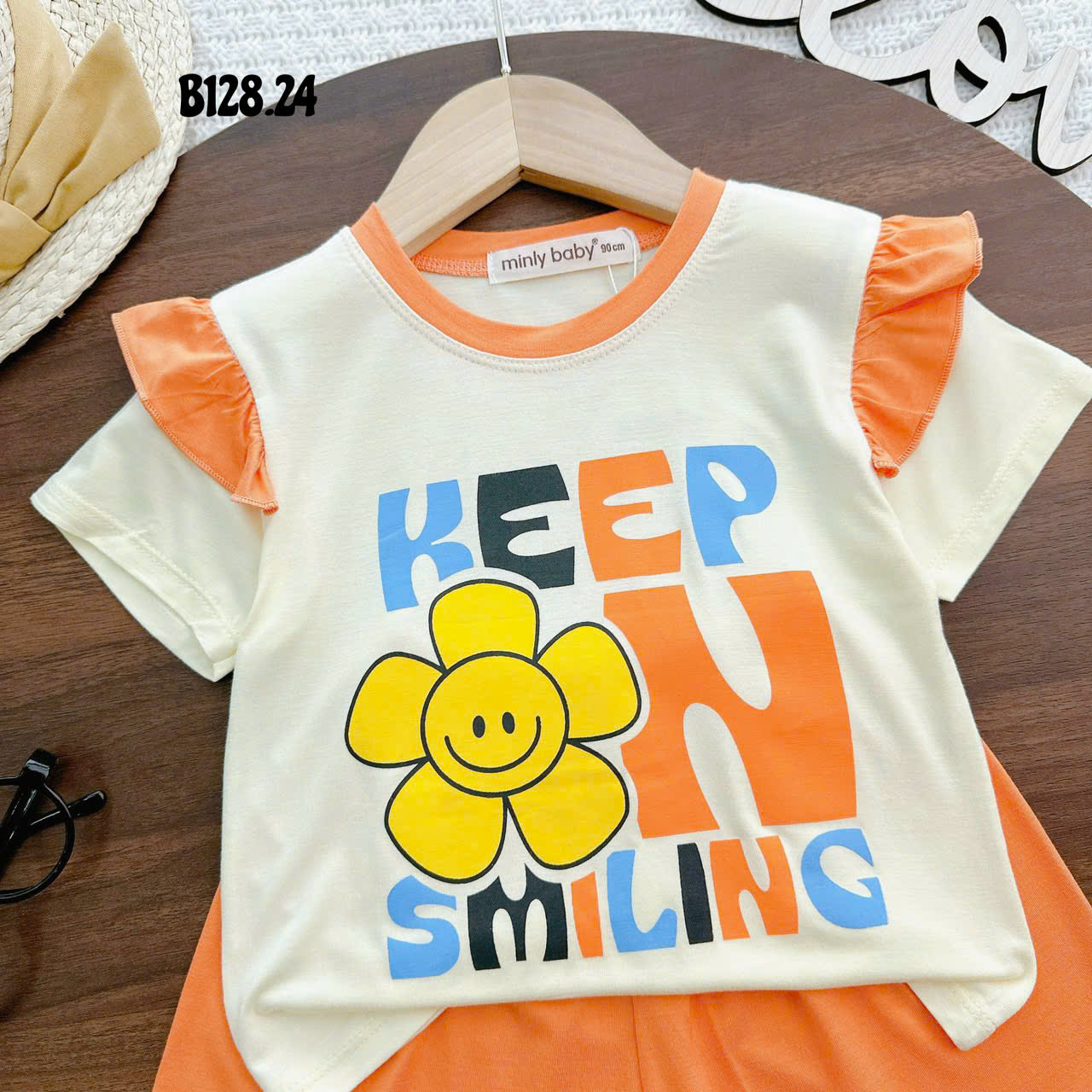 Bộ Thun Lạnh Bé Gái, Bộ Thun Lạnh Áo Cộc Tay In Họa Tiết Hoạt Hình Phối Quần Sọt Lai Bèo 6kg Đến 16kg, Lolafasi Shop