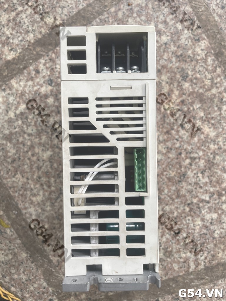 MDS-B-SVJ2-07 MITSUBISHI SERVO DRIVER UNIT ( MÂM DAO TV30,TV40,TV300,TV400)
