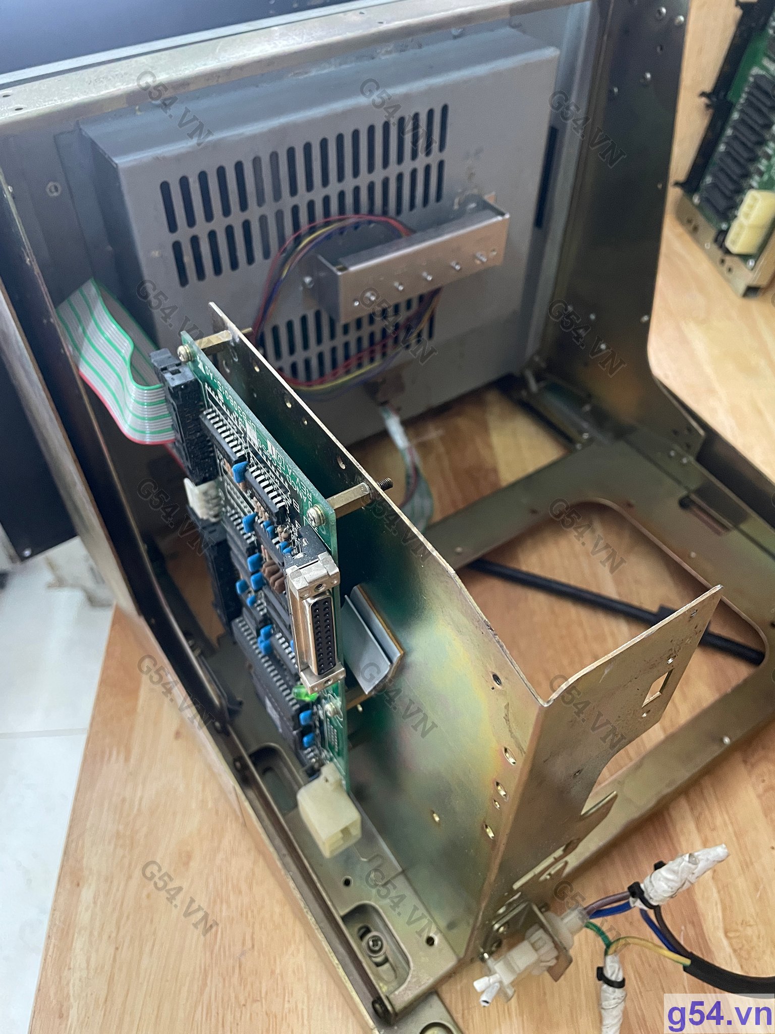 JANCD-FC950 Board màn hinh - ban phim 14" cho máy YASNAC i80 - Used