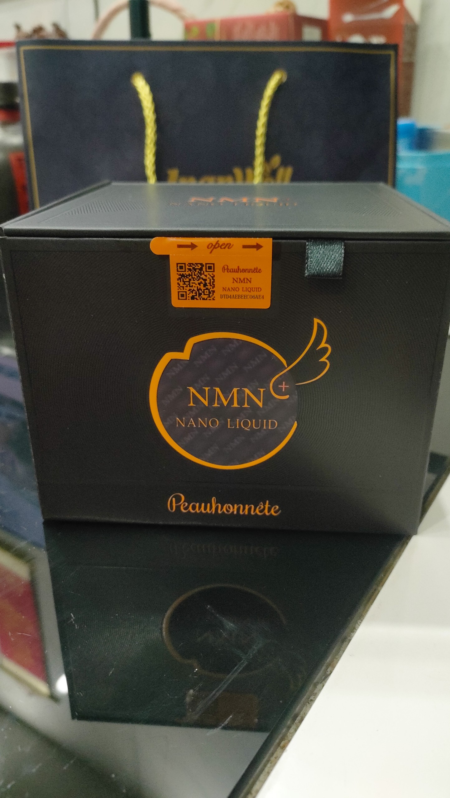 Nước Uống Trẻ Hóa Da NMN+ NANO LIQUID (12 CHAI X 30ML) (HỘP)