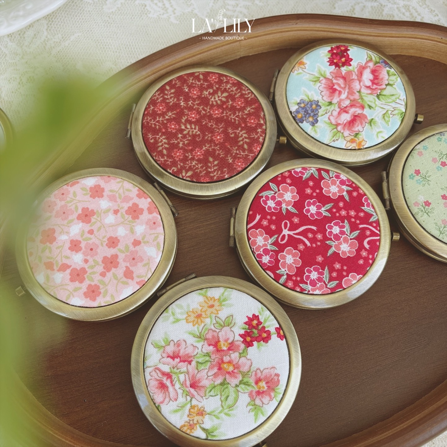 Gương Cầm Tay Mini Vintage
