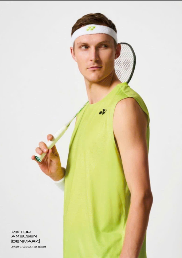 Bộ sưu tập mới của đại đế Viktor Axelsen - Yonex Astrox 100ZZ