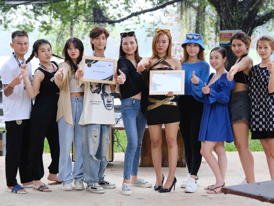 HOẠT ĐỘNG NGOẠI KHOÁ LỚP K6 CAT'S STUDIO - LỚP HỌC DJ CHUYÊN NGHIỆP TP.HCM
