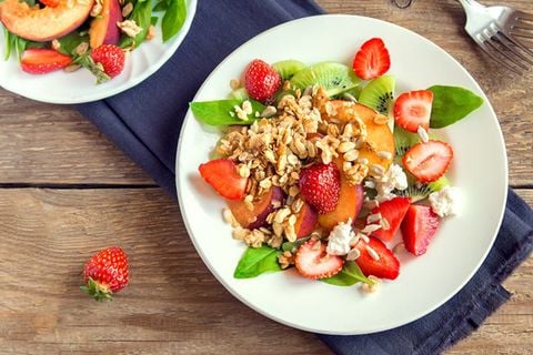 Ăn sáng bằng ngũ cốc Granola có tốt không?