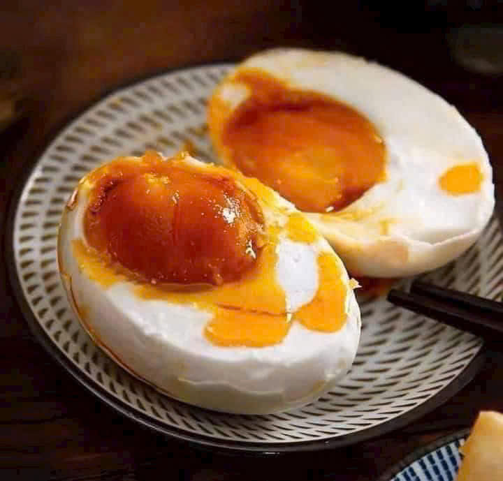 Trứng Vịt Muối Minh Đức Vị Mặn Mà Tinh Túy, Chuẩn Vị Truyền Thống