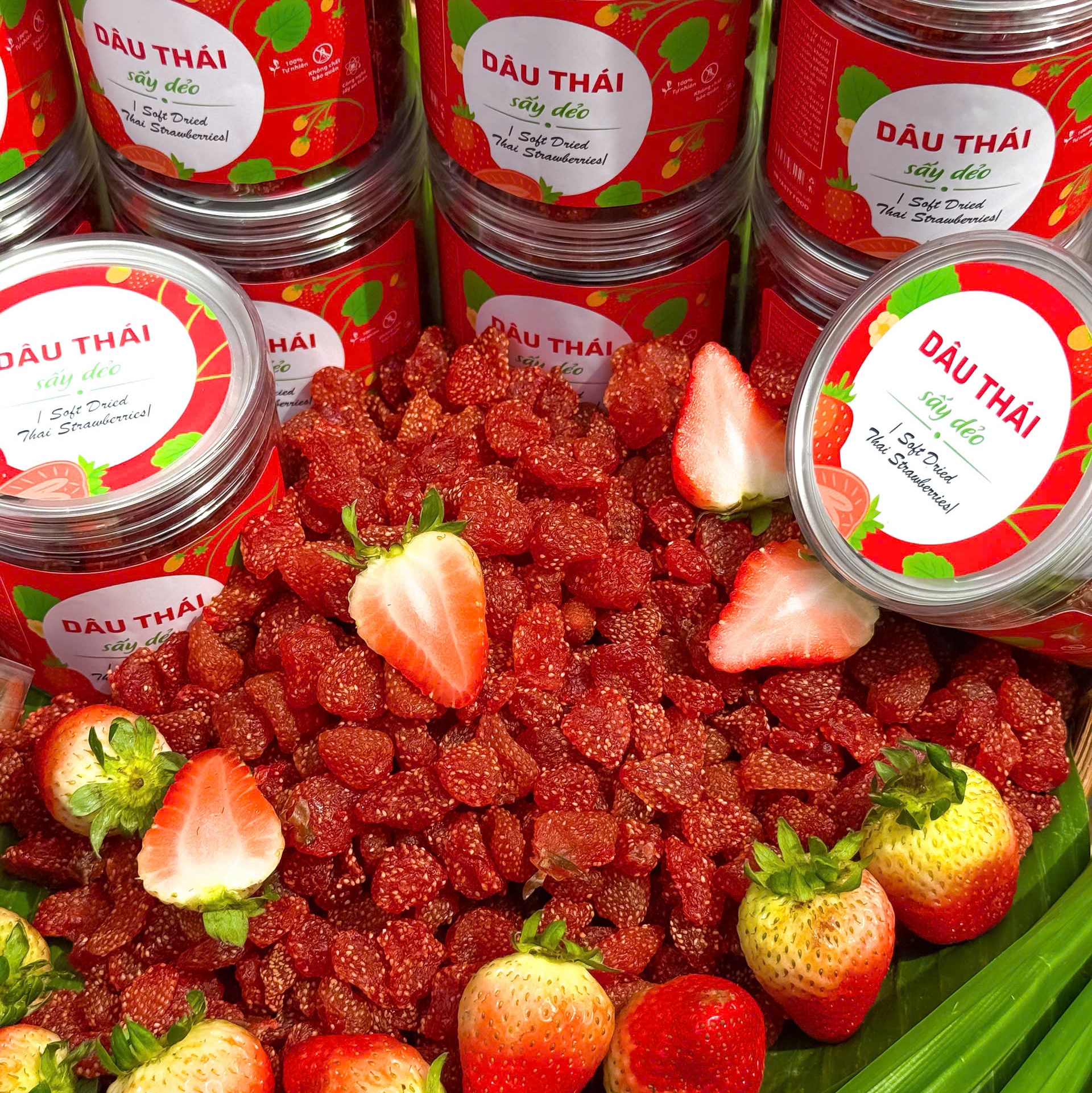 Dâu Sấy Dẻo Chuẩn Thái 🇹🇭 250gr – Chua Ngọt Hảo Hạng, Ăn Một Lần Là Ghiền