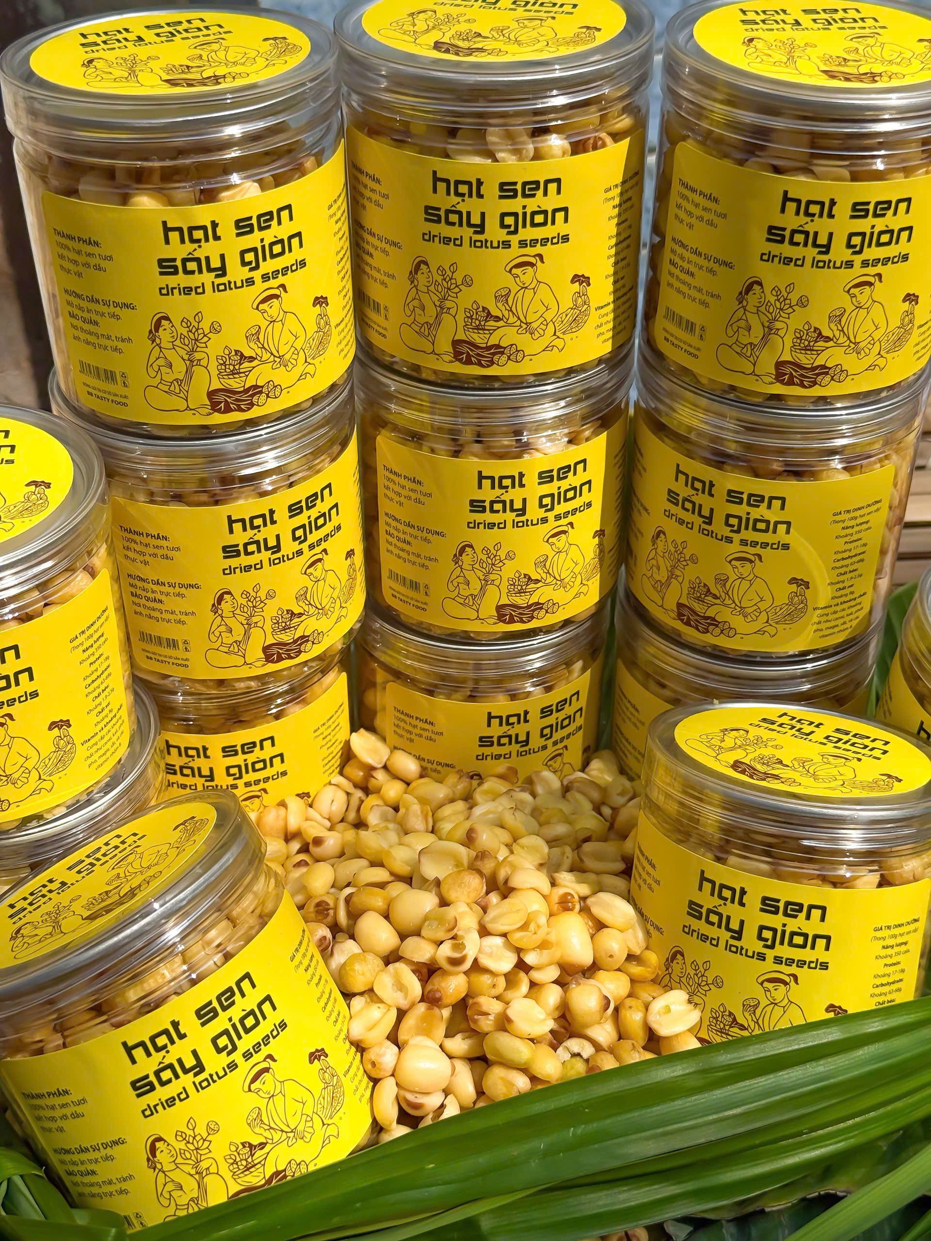 Hạt Sen Huế Sấy Giòn 200gr – Món Quà Tinh Tế Từ Cố Đô