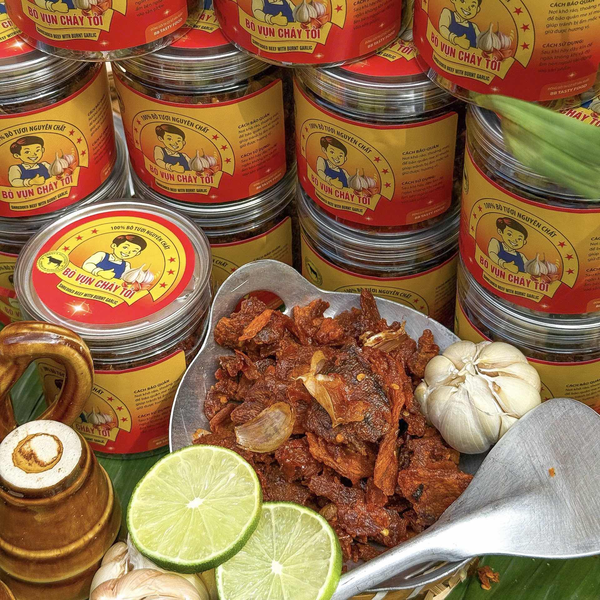 Khô Bò Vụn Cháy Tỏi 220gr – "Vụn" Nhưng Ngon & Chất, Mồi Bén Không Thể Thiếu