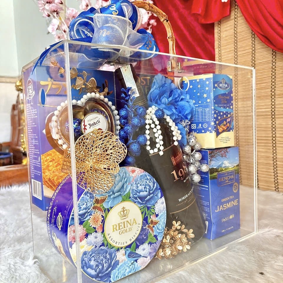 SET QUÀ TẾT MK04 – “SẮC XANH” VAL MICA SIÊU SANG ( Hàng Đặt Trước 3-5 Ngày )