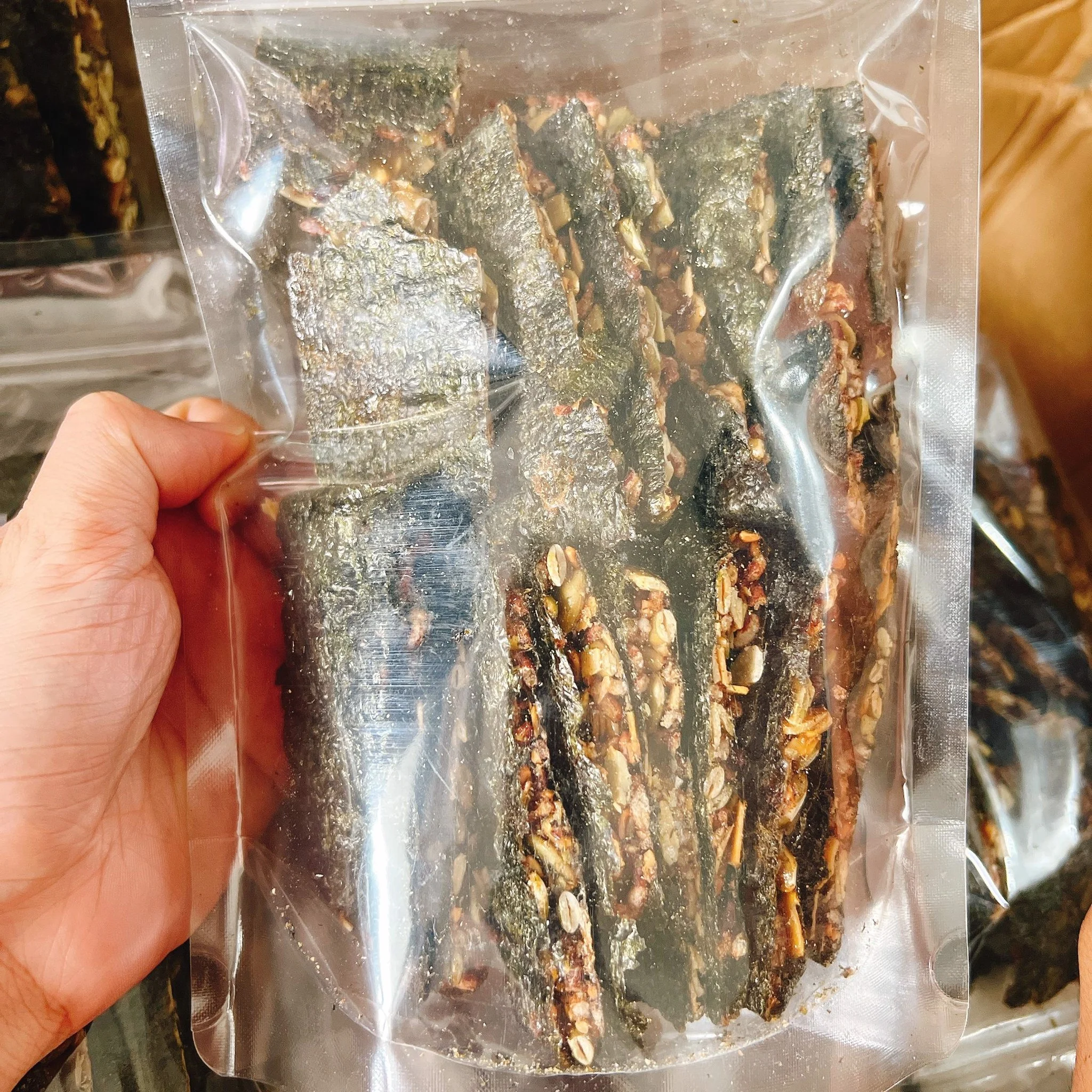 Thanh Rong Biển Kẹp Ngũ Cốc Siêu Hạt Đặc Biệt - Ăn Vặt Api Food