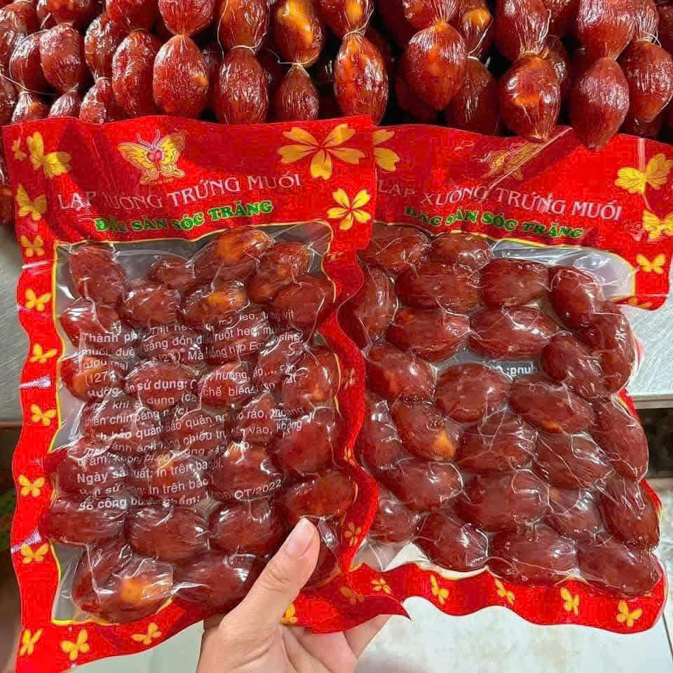 Lạp Xưởng Hồ Lô Trứng Muối Đặc Sản Sóc Trăng - Ăn Vặt Api Food