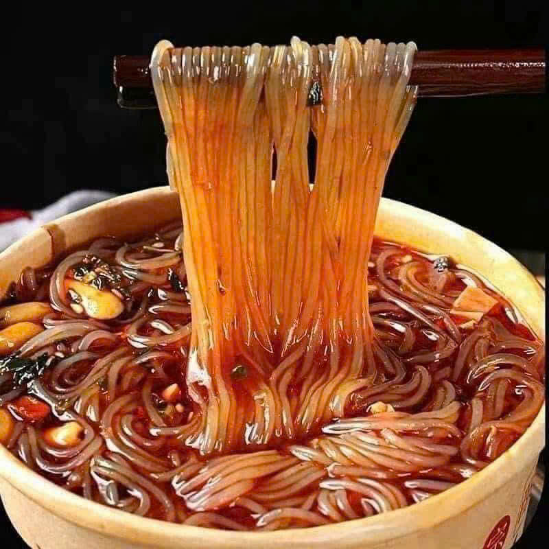 Miến Chua Cay Trùng Khánh Vạn Người Mê ( Thùng 6 Hộp ) - Ăn Vặt Api Food
