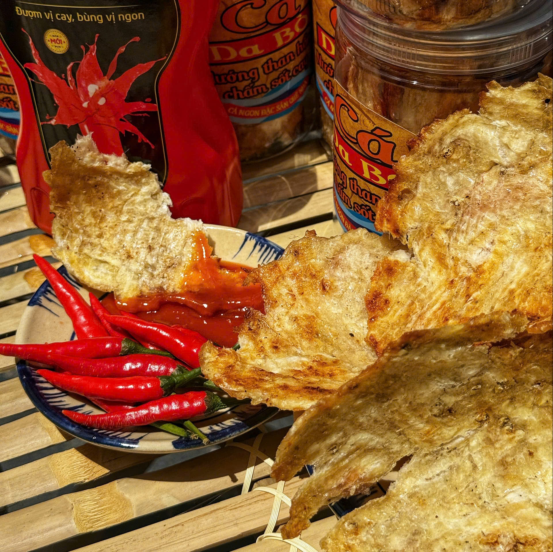 Cá Da Bò Nướng Than Hồng Chấm Sốt Cay - Ăn Vặt Api Food