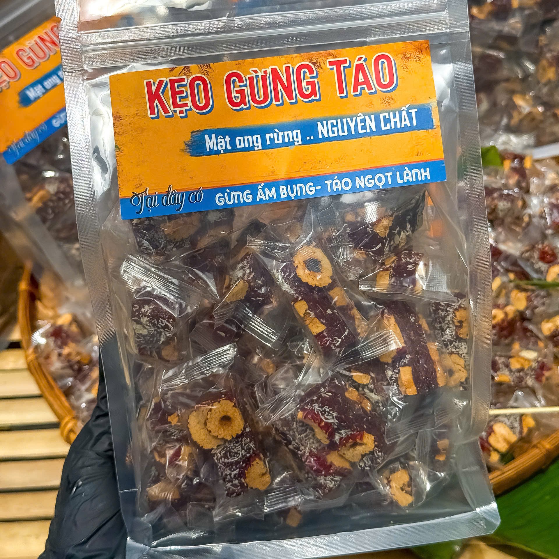 Kẹo Gừng Táo Đỏ Mật Ong Thơm Ngon Mềm Dẻo, Giữ Ấm Cơ Thể