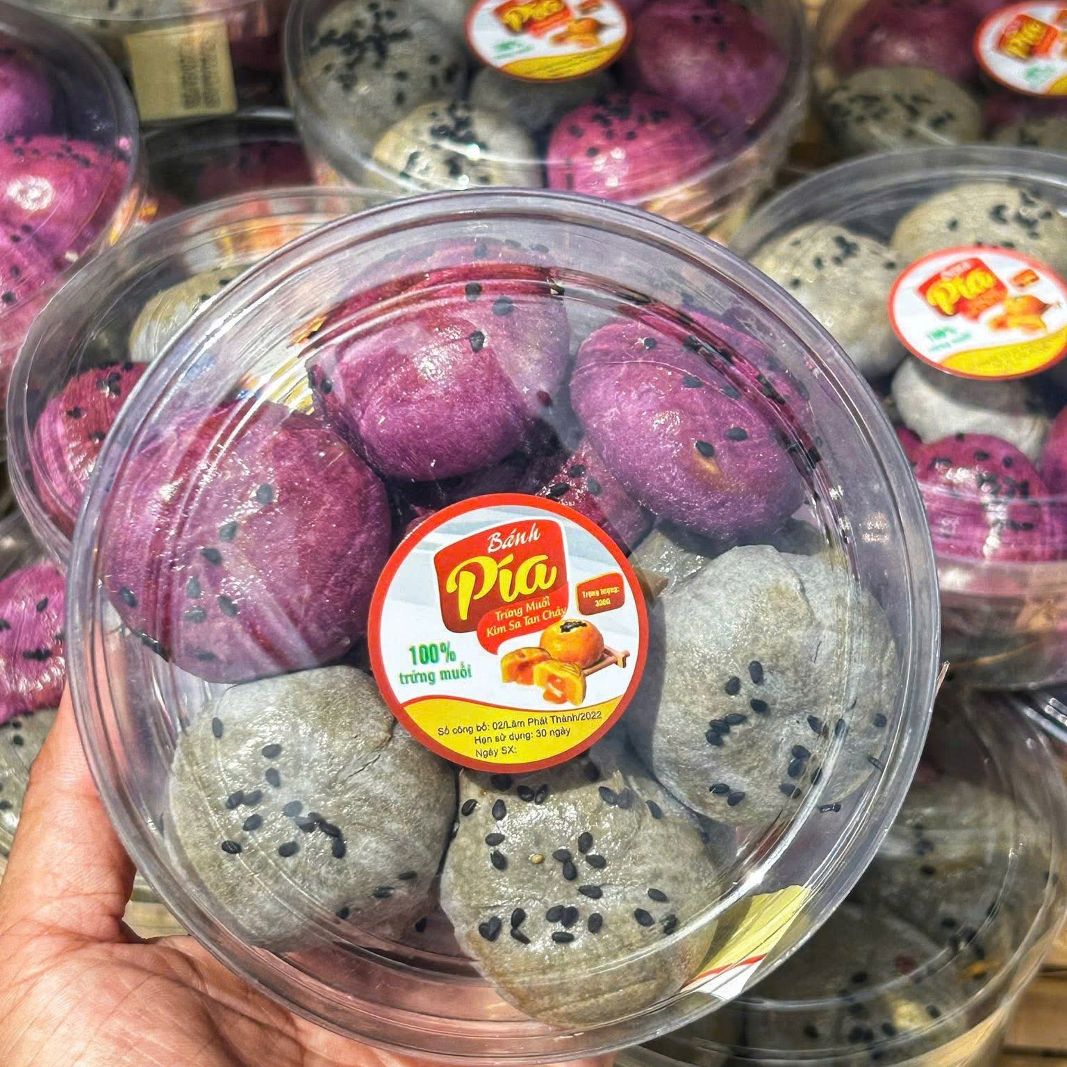 Bánh Pía Mini Than Tre Mix Khoai Môn Kim Sa Trứng Muối ( Hộp 11 - 12 Cái )