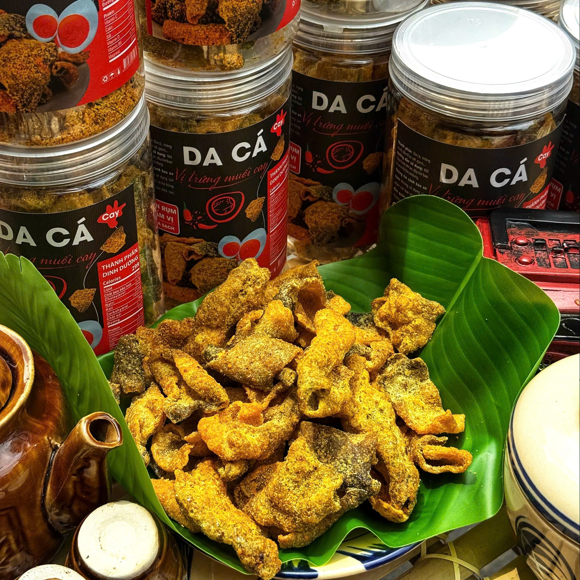 Da Cá Lắc Trứng Muối Cay Vàng Ống Giòn Tan 250gr