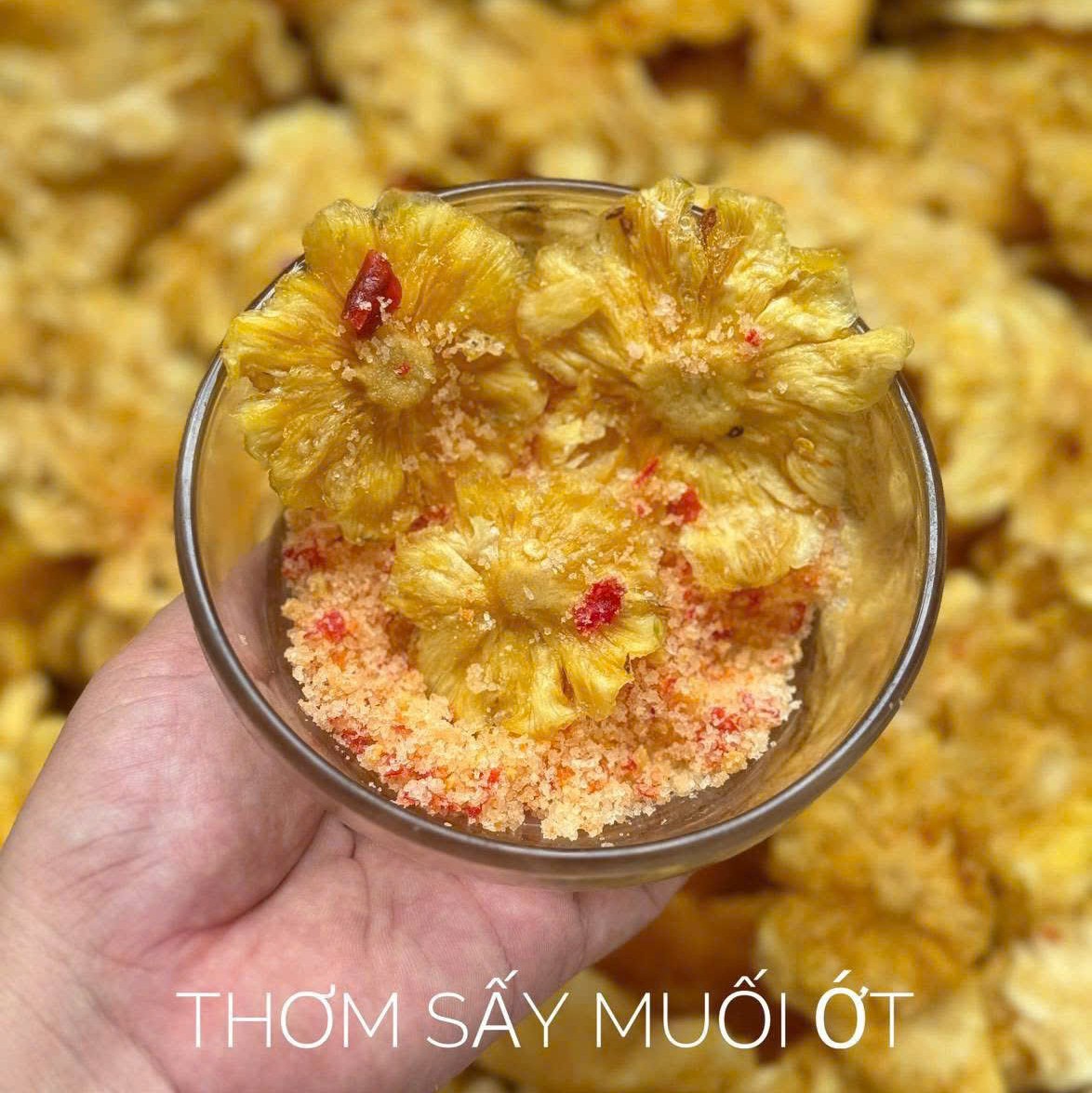 Thơm Sấy Dẻo Muối Ớt Chua Cay Mặn Ngọt Thơm Ngon Lạ Miệng 300gr