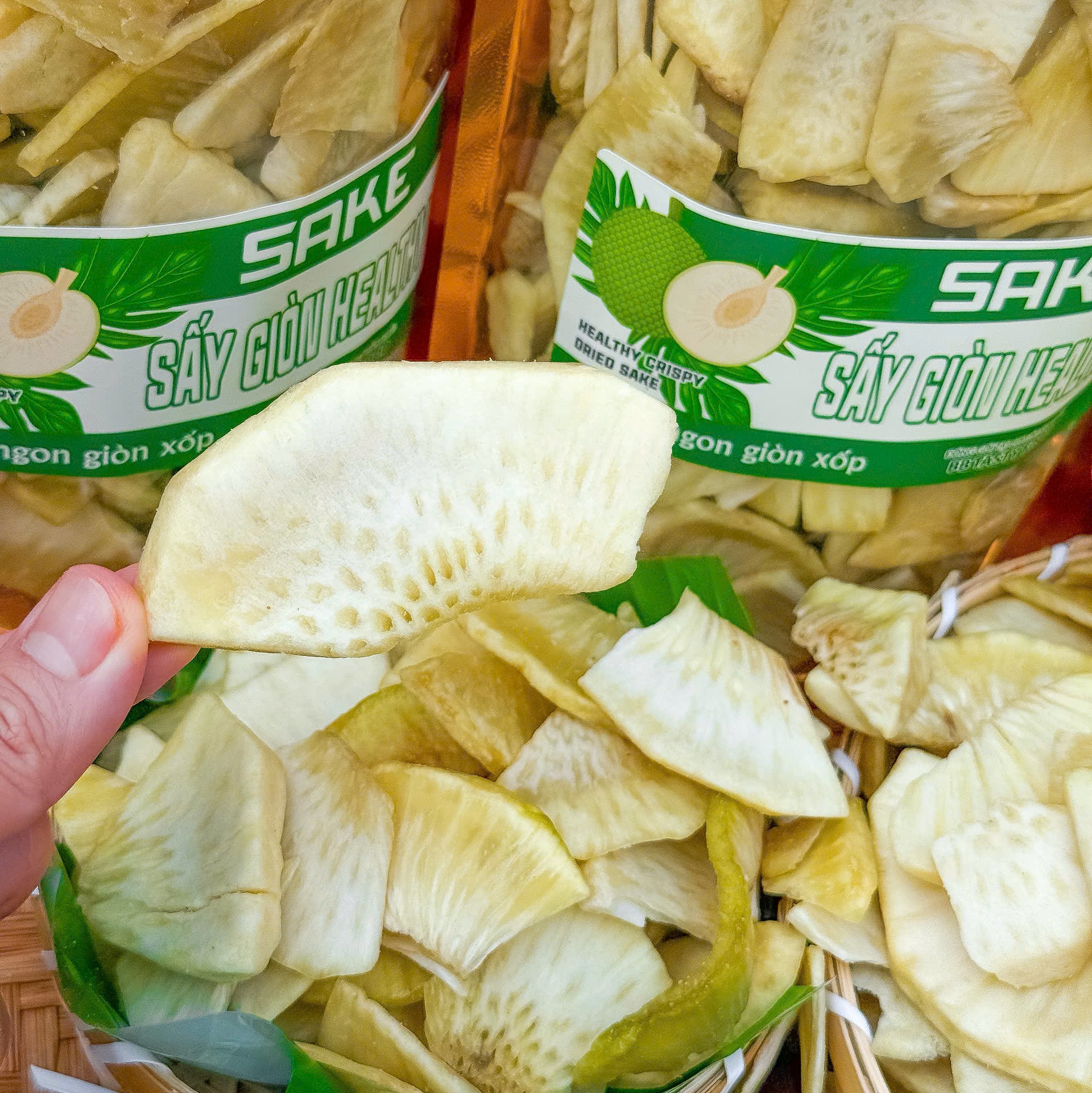 Sake Sấy Giòn Rùm Rụm, Ăn Vặt Ngon, Bổ, Lành Mạnh 200gr