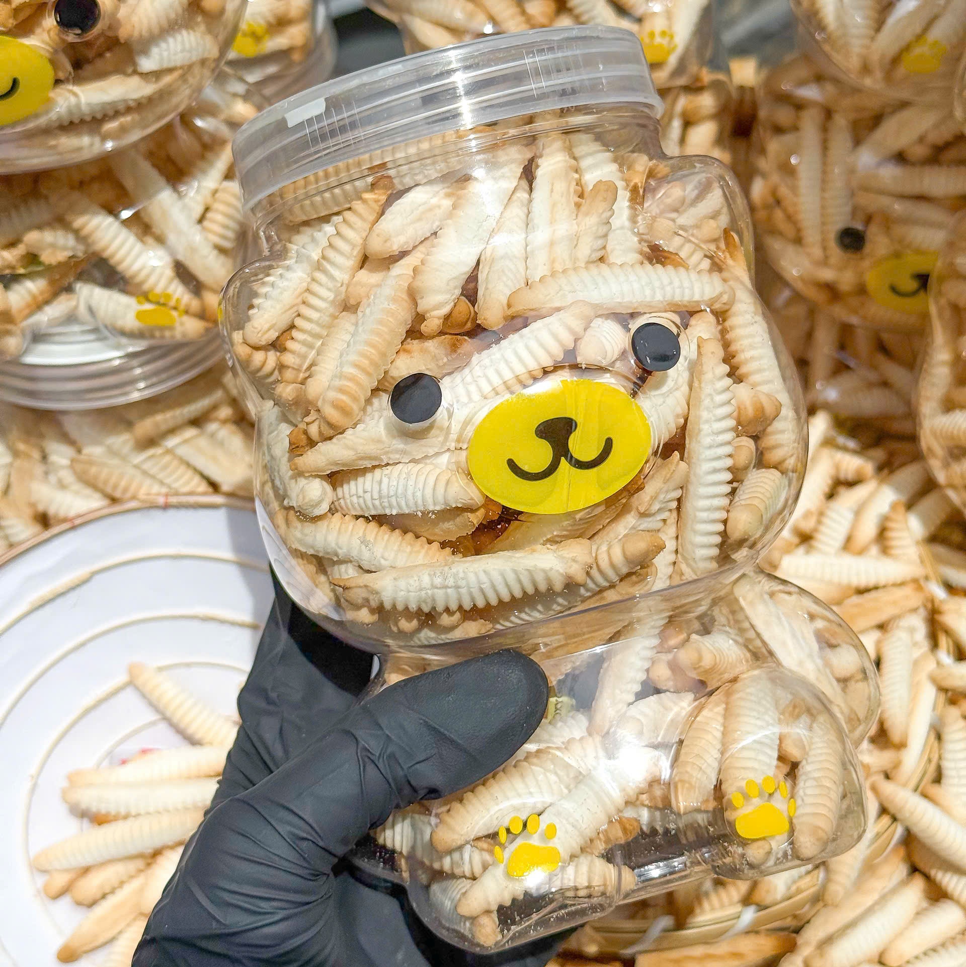 Bánh Đuông Dừa Sầu Riêng Tuổi Thơ Ngọt Ngào Thơm Ngon 350gr