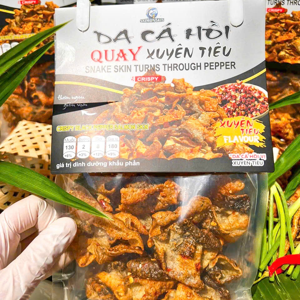 DA CÁ HỒI QUAY XUYÊN TIÊU 220gr – Giòn Tan Rôm Rốp, Tê Cay Độc Lạ