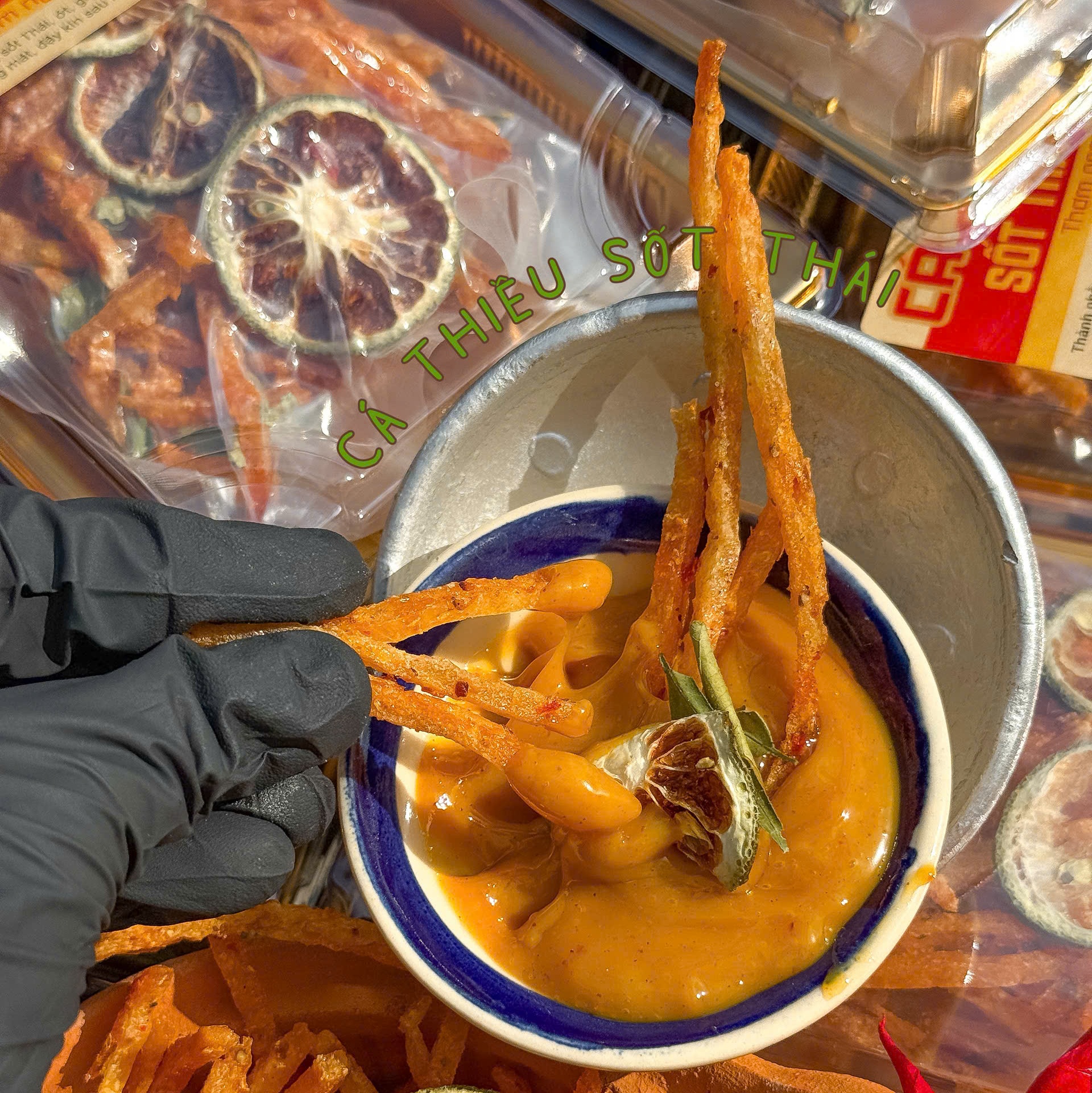 Khô Cá Thiều Que Sốt Thái Chua Cay 250gr – Đậm Vị Thái, Dai Thơm Hết Sảy, Ăn Là Ghiền!